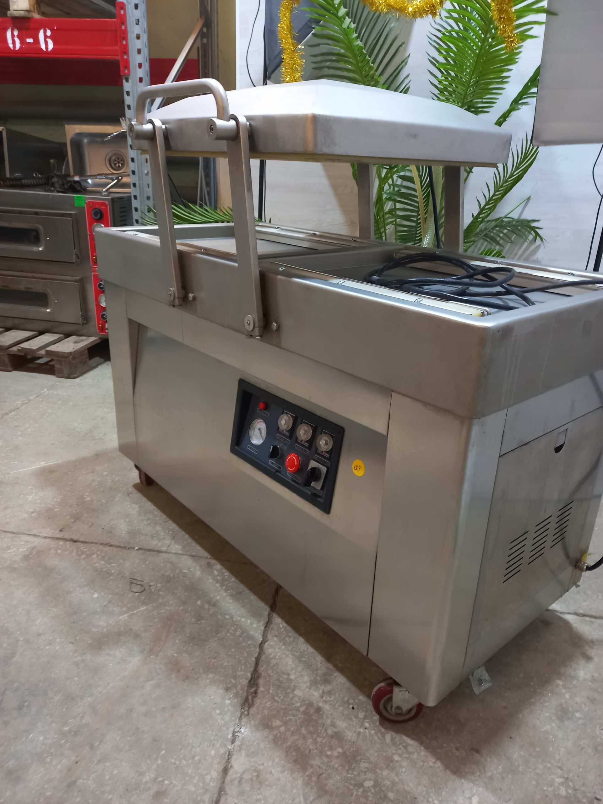 Упаковщик вакуумный Hualian HVC-510S/2A-G б/у Упаковщик вакуумный Hualian HVC-510S/2A-G б/у