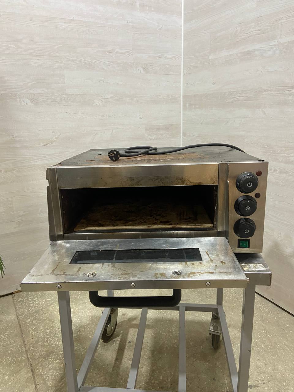 Печь для пиццы Kocateq EPC01P б/у Печь для пиццы Kocateq EPC01P б/у