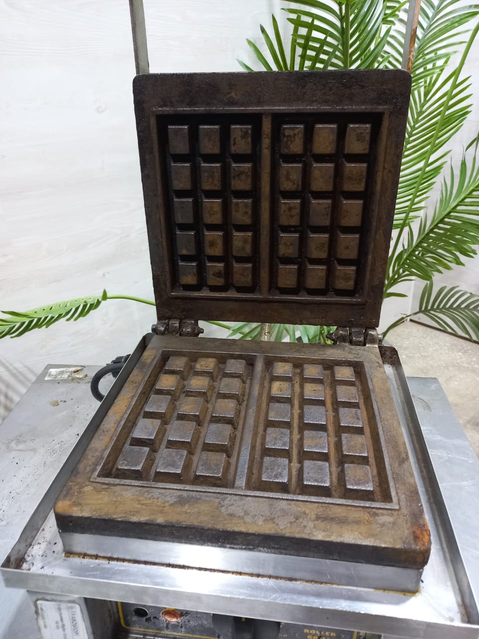 Вафельница Roller Grill GES 10 б/у Вафельница Roller Grill GES 10 б/у